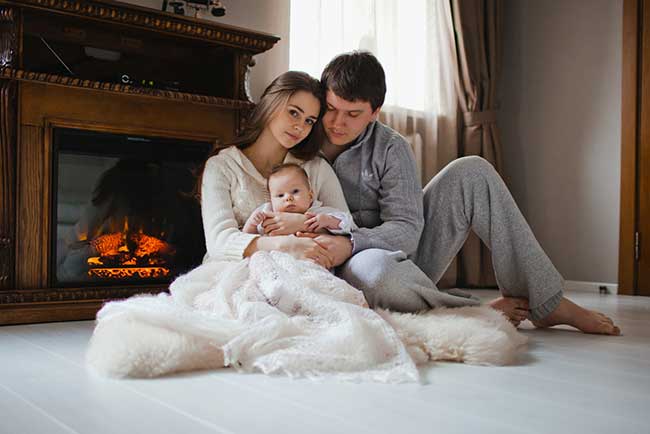 Family Photo Ideas - Winter Newborn Fireplace