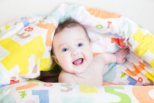 Make Babies Laugh - Photo Collage - Baby Peek A Boo