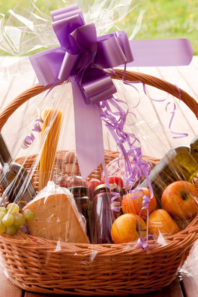 Gift baskets make excellent homemade gifts.