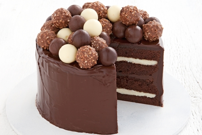 Chocolate Birthday Cake - Homemade Chocolate Cake