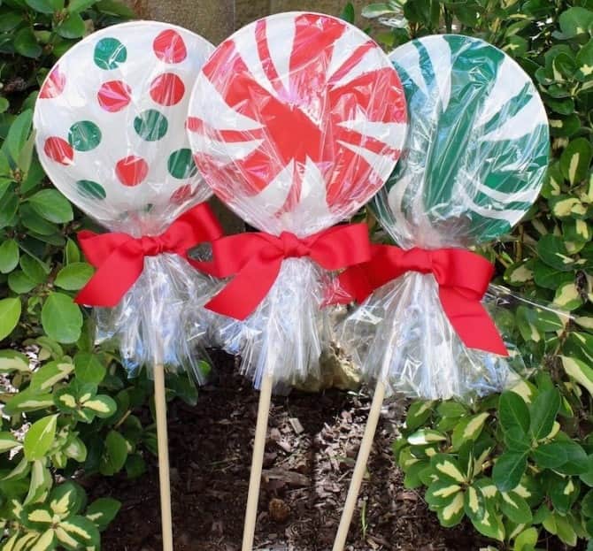 Christmas Decoration Ideas - Garden Lollipops