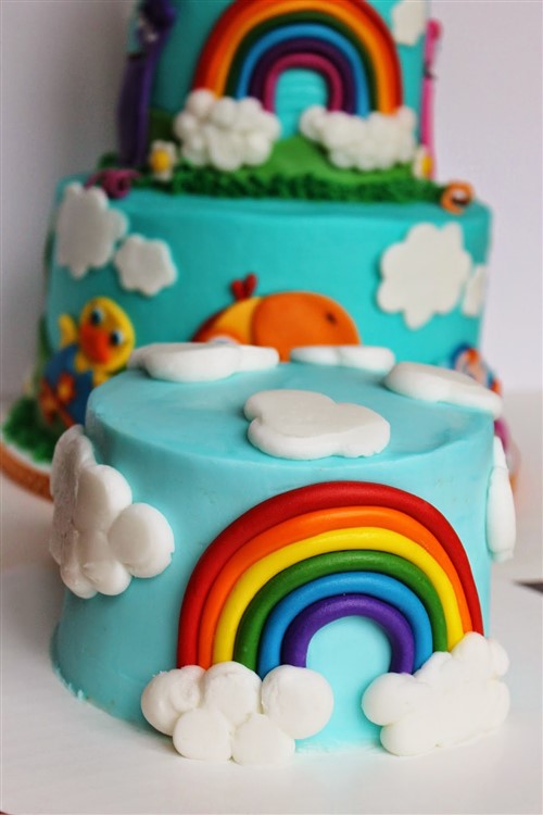 Girls Birthday Cakes - Rainbow Smash