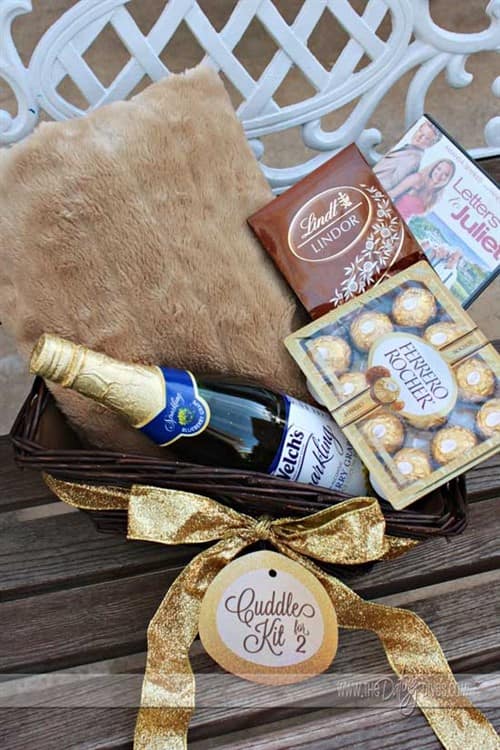 Christmas Gifts For Boyfriend - Cuddle Kit For Two