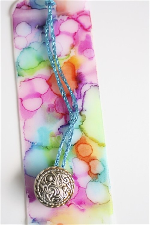 Easy Craft Ideas For Kids - Homemade Bookmarks