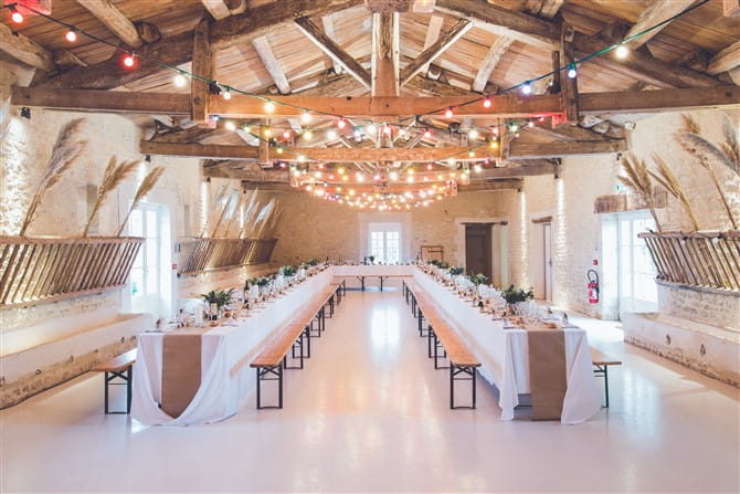 Unique Wedding Photo Ideas - Indoor Decoration
