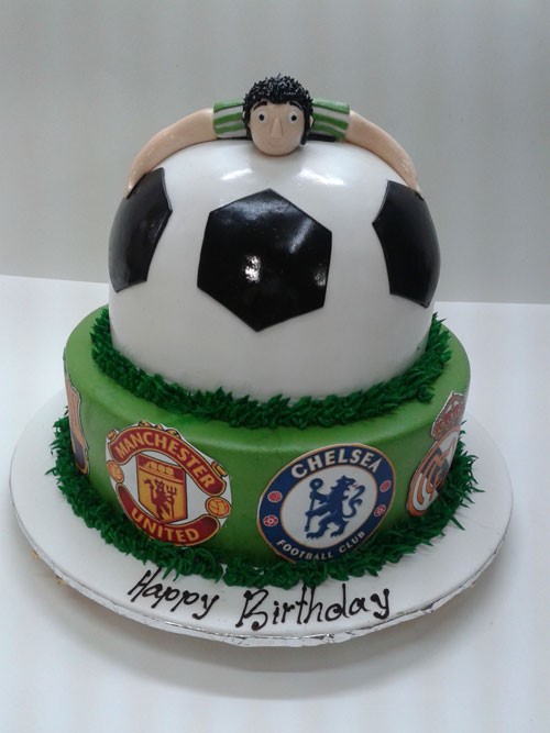 Boys Birthday Cakes - Football