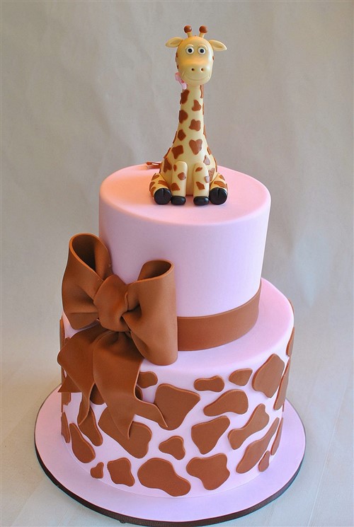 Girls Birthday Cakes - Giraffe - Canvas Factory