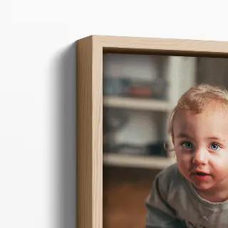 Natural Floating Frame