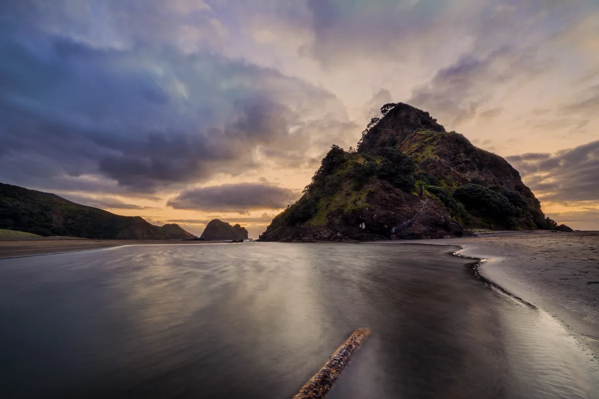 Piha Beach